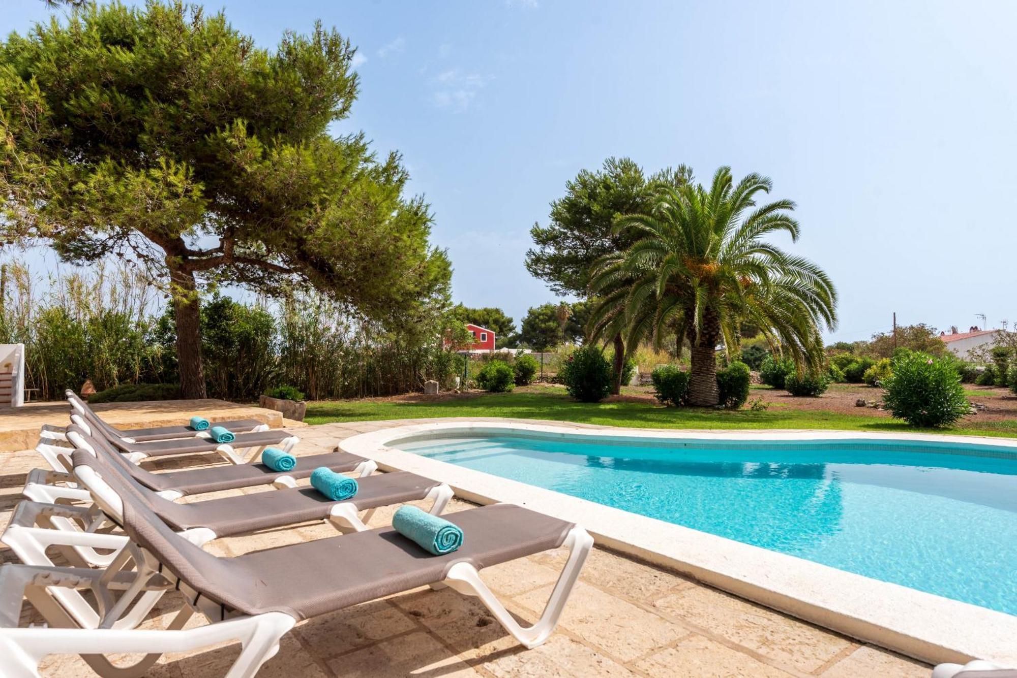 Hort D'Es Milord - Es Castell Villa Ес Кастел Екстериор снимка
